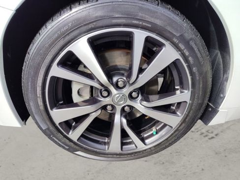 Used 2017 Nissan Maxima Platinum image 10