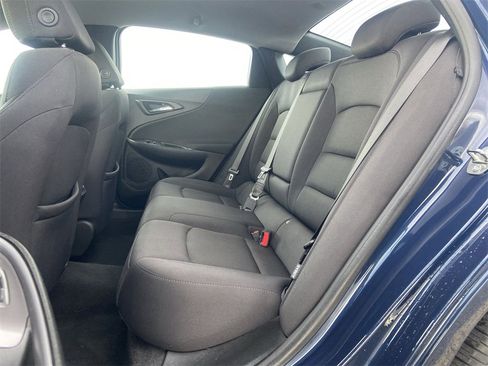 Certified 2022 Chevrolet Malibu LT image 24