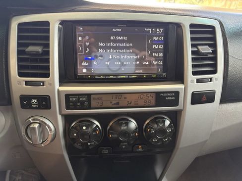 Used 2005 Toyota 4Runner Sport image 23