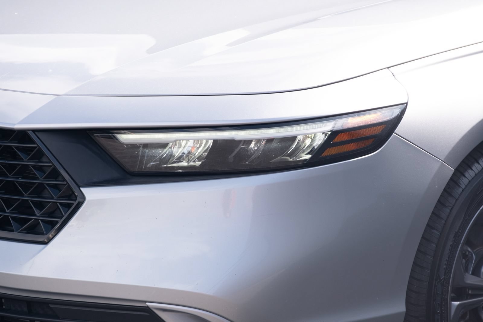 Used 2023 Honda Accord EX image 19