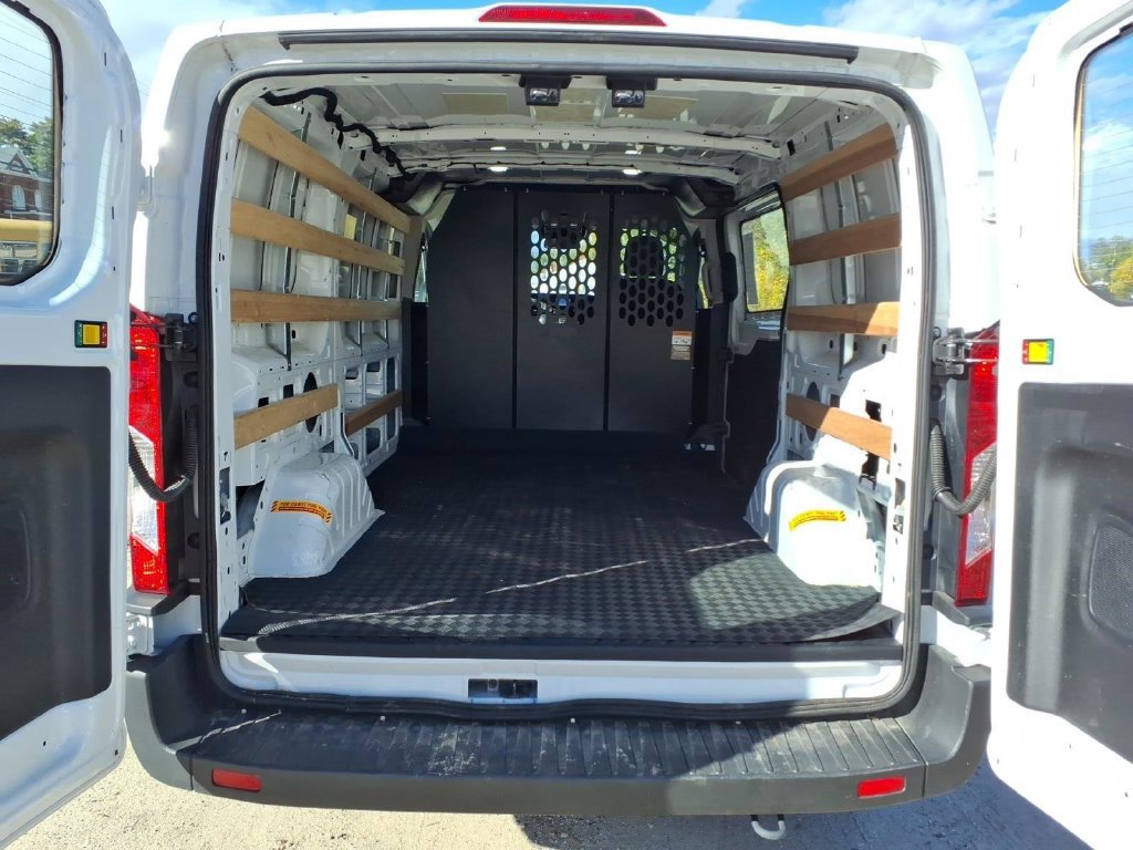 Used 2025 Ford Transit 250 Low Roof w/ Exterior Upgrade Package RWD image 16
