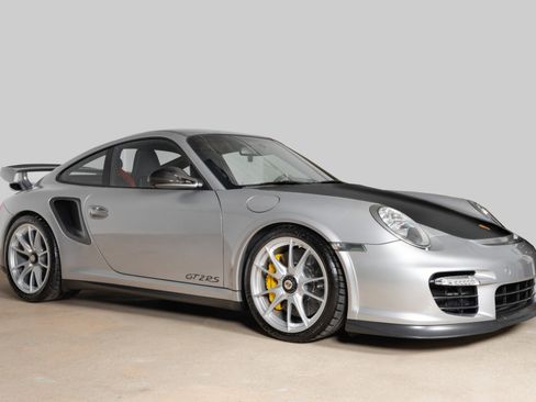 Used 2011 Porsche 911 GT2 RS image 12