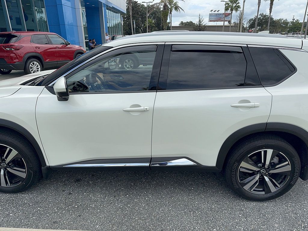 Used 2023 Nissan Rogue Platinum w/ Platinum Premium Package FWD image 5
