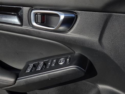Used 2024 Honda Civic Sport Touring image 19