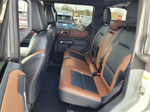 Certified 2024 Ford Bronco Outer Banks image 9