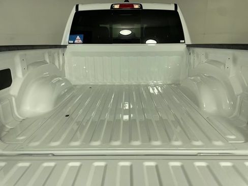 New 2026 RAM 1500 Express AWD/4WD image 14