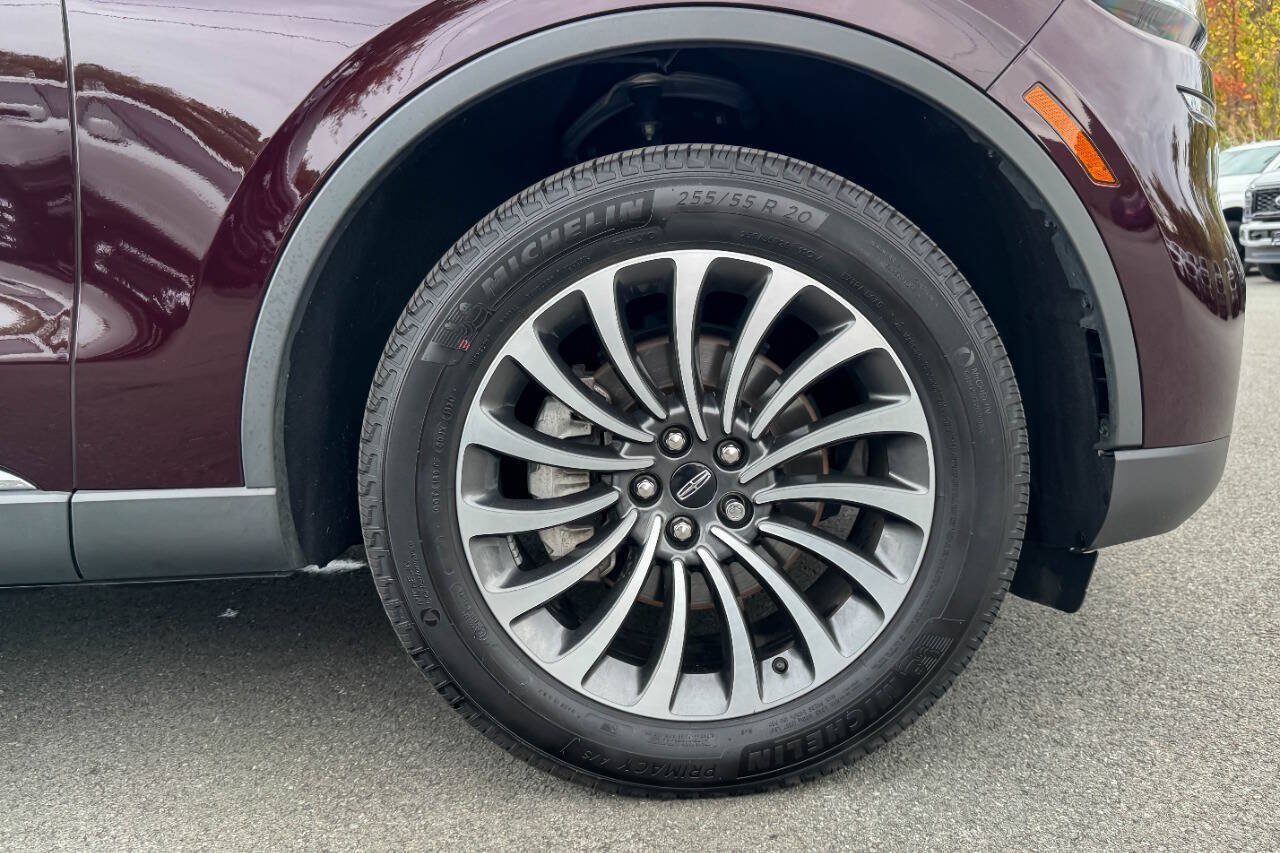 Used 2024 Lincoln Aviator AWD w/ Premium Package image 10