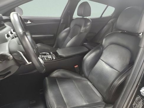 Used 2022 Kia Stinger GT-Line image 22