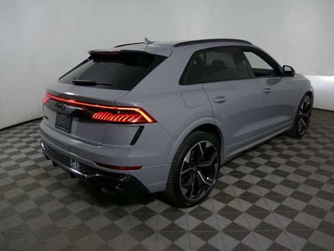 Used 2024 Audi RS Q8 w/ Black Optic Package AWD/4WD image 3
