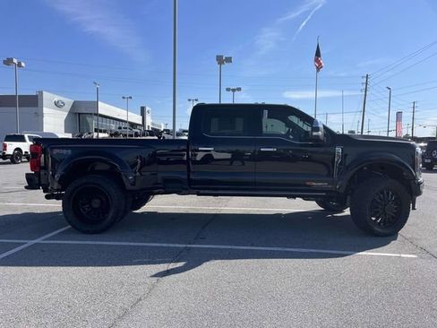 New 2026 Ford F450 Platinum w/ Platinum Plus Package image 2