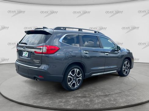 Used 2023 Subaru Ascent Touring AWD/4WD image 7