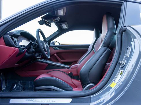 Certified 2026 Porsche 911 Carrera image 26