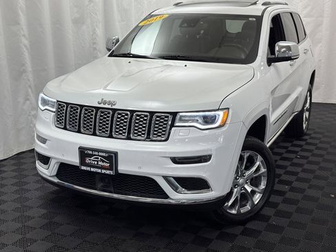 Used 2019 Jeep Grand Cherokee Summit image 2
