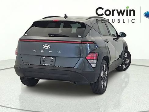 Used 2025 Hyundai Kona SEL FWD image 5