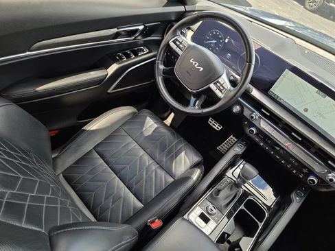 Certified 2025 Kia Telluride SX Prestige X-Line AWD/4WD image 21