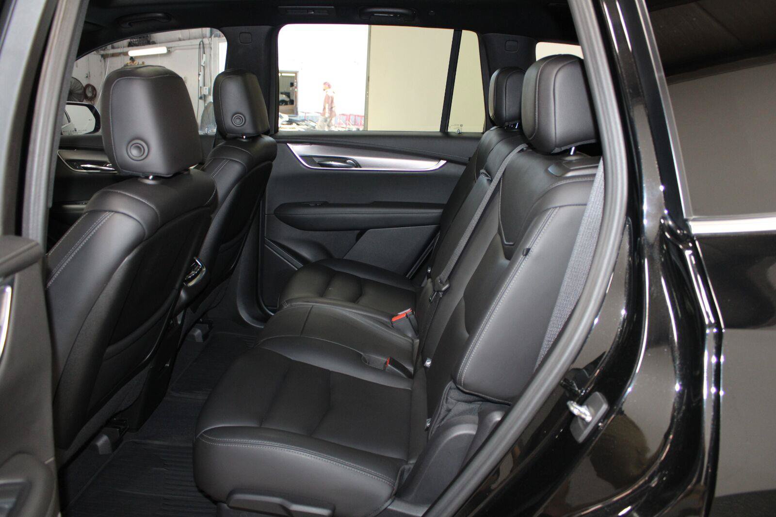 Certified 2023 Cadillac XT6 Luxury FWD image 25