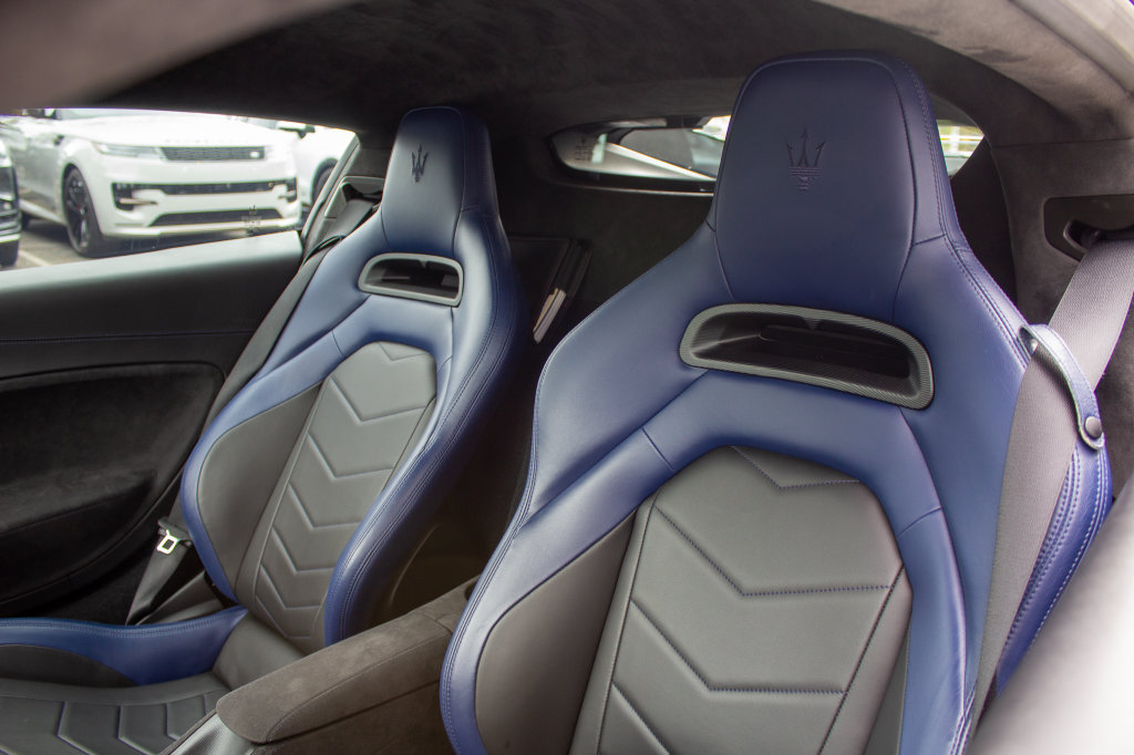 Used 2022 Maserati MC20 Coupe RWD image 12