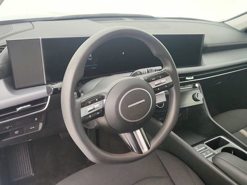 Used 2025 Hyundai Sonata SEL FWD image 9