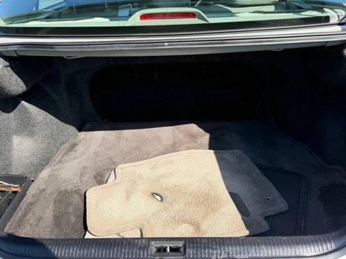 Used 2005 Toyota Camry LE FWD image 37