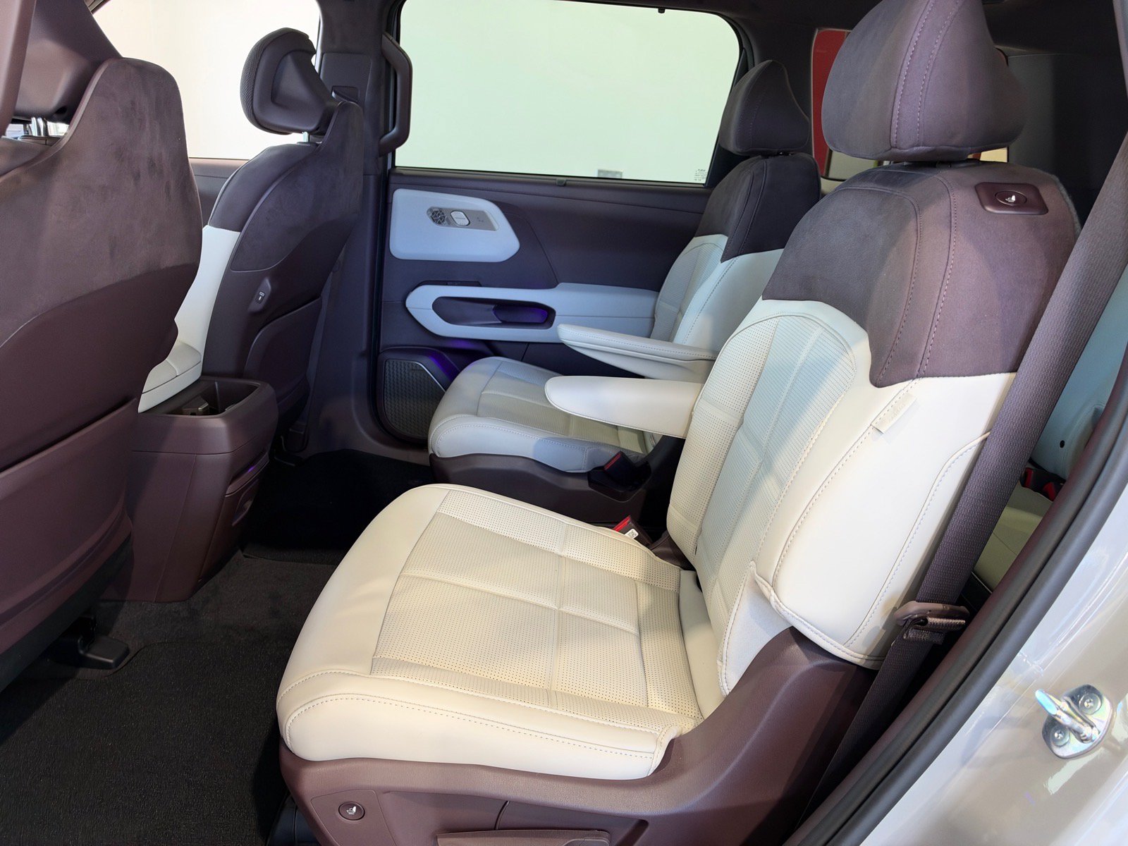 New 2027 Kia Telluride SX Prestige AWD/4WD image 12