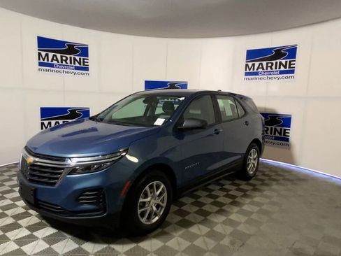 Used 2024 Chevrolet Equinox LS FWD image 6