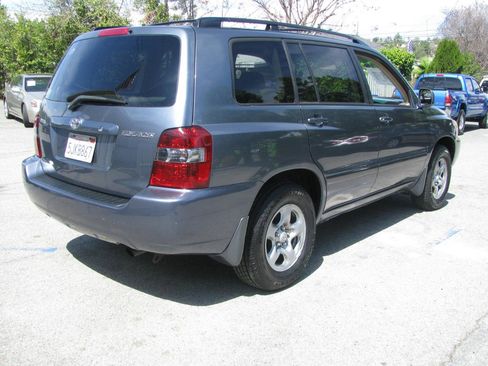 Used 2004 Toyota Highlander 4dr 4-Cyl (Natl) image 6