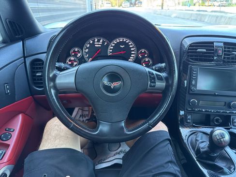 Used 2007 Chevrolet Corvette Z06 w/ Preferred Equipment Group RWD image 38