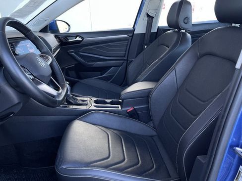 Used 2024 Volkswagen Jetta SEL image 14