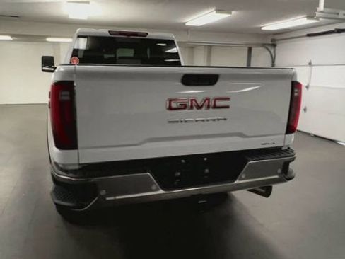 New 2026 GMC Sierra 2500 SLT w/ SLT Premium Package AWD/4WD image 7
