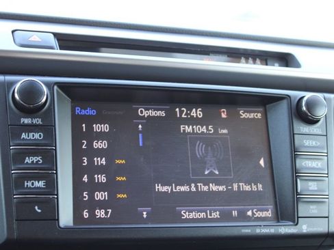 Used 2018 Toyota RAV4 XLE image 35