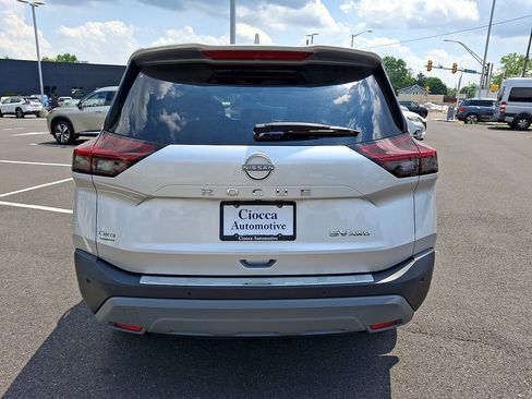 Used 2023 Nissan Rogue SV w/ SV Premium B Package AWD/4WD image 7