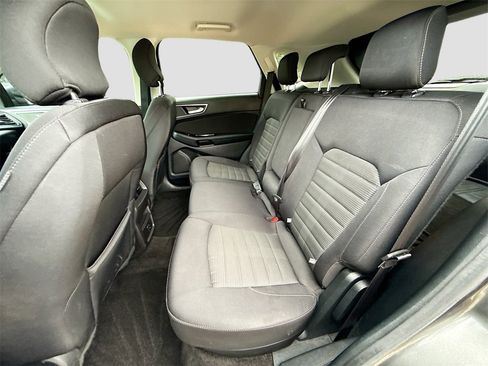 Used 2018 Ford Edge SEL w/ Cargo Accessory Package image 24