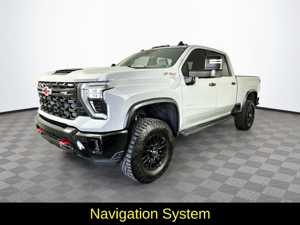 Used 2025 Chevrolet Silverado 2500 ZR2 AWD/4WD image 5