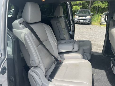 Used 2018 Honda Odyssey EX-L image 10