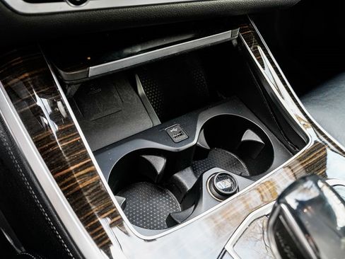 Used 2020 BMW X5 M50i w/ Premium Package image 16