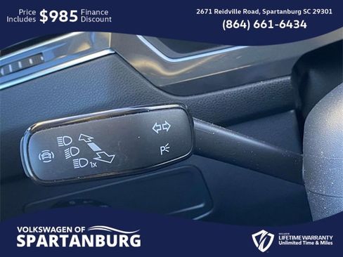 Used 2023 Volkswagen Tiguan SE image 24