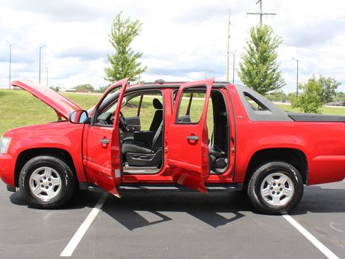 Used 2007 Chevrolet Avalanche LS RWD image 12