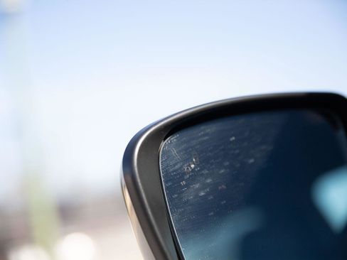 Used 2023 Nissan Frontier SV w/ Midnight Edition Package image 11