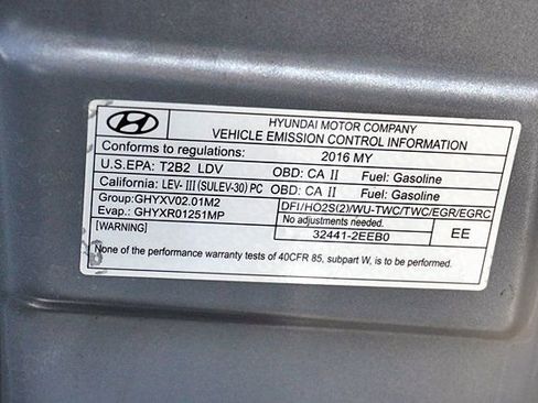 Used 2016 Hyundai Sonata Limited image 35