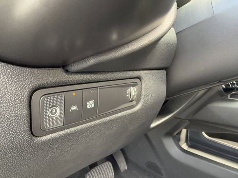 New 2026 Chevrolet Equinox RS image 10