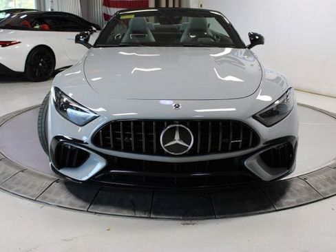 Used 2022 Mercedes-Benz SL 63 AMG 4MATIC image 4