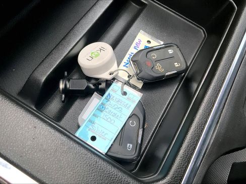 Certified 2022 Chevrolet Silverado 1500 LT Trail Boss w/ Convenience Package II image 13