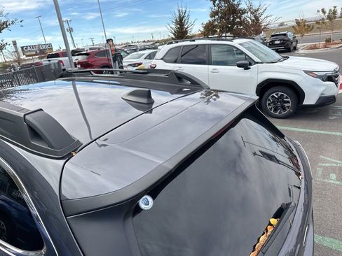 Certified 2025 Subaru Outback Premium image 7