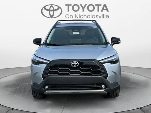 New 2026 Toyota Corolla Cross XLE image 8