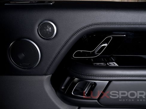 Used 2019 Land Rover Range Rover HSE image 63