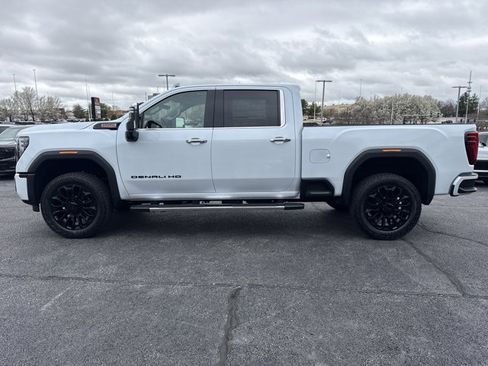 New 2026 GMC Sierra 2500 Denali w/ Denali Reserve Package AWD/4WD image 11