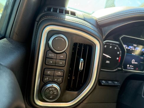 Used 2019 GMC Sierra 1500 AT4 w/ AT4 Premium Package image 16