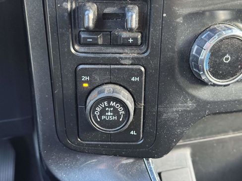 Used 2022 Ford F150 XLT w/ XLT Black Appearance Package image 30