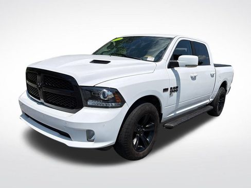 Used 2017 RAM 1500 Sport w/ Convenience Group AWD/4WD image 9