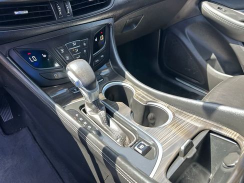 Used 2020 Buick Envision Essence image 15